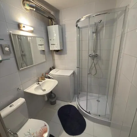 Apartman Avarelax Centrum